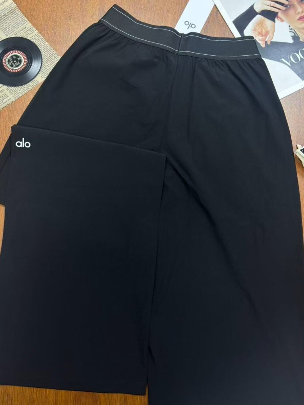 Brand New ALO🙇♀️Yoga Suit Up Trouser Black Wide Leg 30 Inch🦵Long Legs - Picture 6 of 6